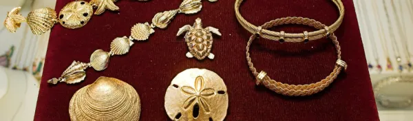 Comment sont recyclés vos bijoux en or ? Le processus en 6 étapes !
