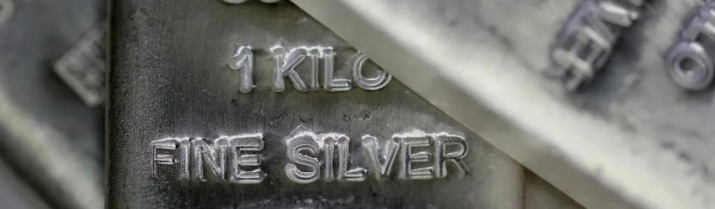 Investir dans l’argent : lingots et pièces d’argent en complément à l’or