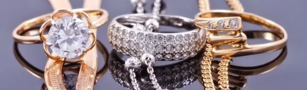 Or jaune, rose, bleu ou noir : les alliages de l’or