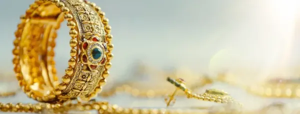 Vendre ses bijoux en or pour se faire plaisir !